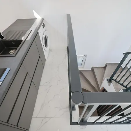 Holidayhouse Duje 4+1 Rooftop Terrace Seaview * Привлака