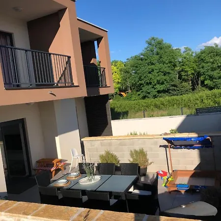 شقة Holidayhouse Duje 4+1 Rooftop Terrace Seaview *