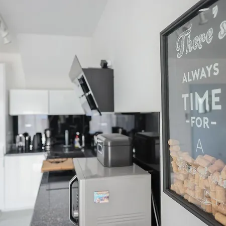شقة Holidayhouse Duje 4+1 Rooftop Terrace Seaview بريفلاكا