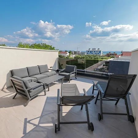Holidayhouse Duje 4+1 Rooftop Terrace Seaview * Privlaka (Zadar)