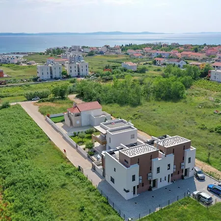 Holidayhouse Duje 4+1 Rooftop Terrace Seaview Privlaka (Zadar)